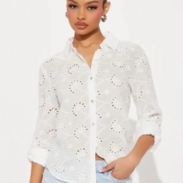 Camisa blanca calada