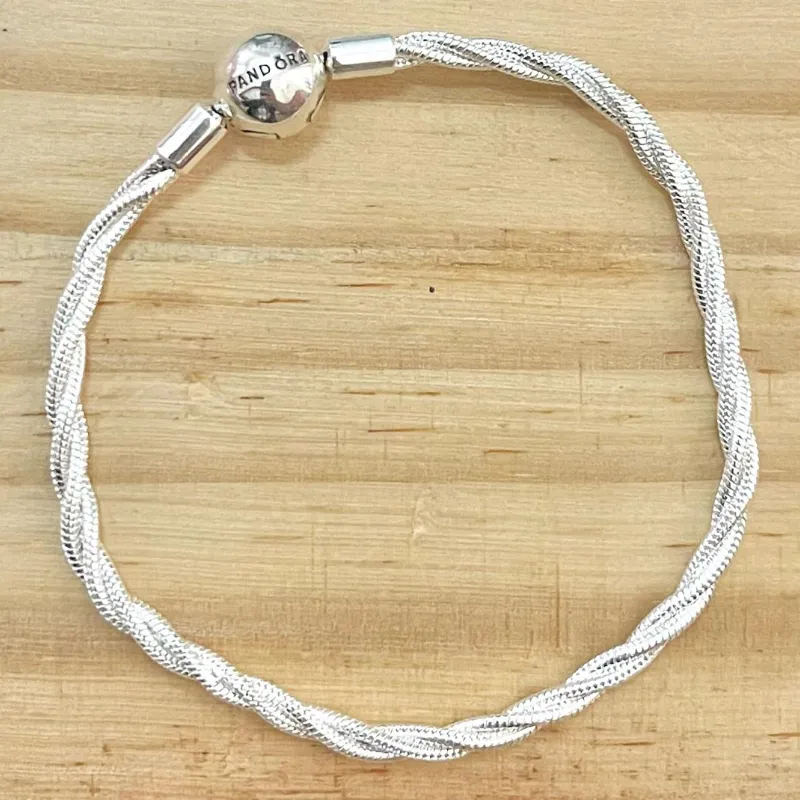 Pulsera Multicadena Entrelazada