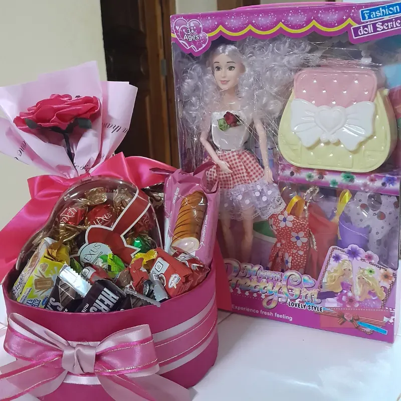 Confituras y juguetes