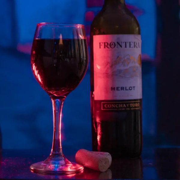 Copa de vino Frontera