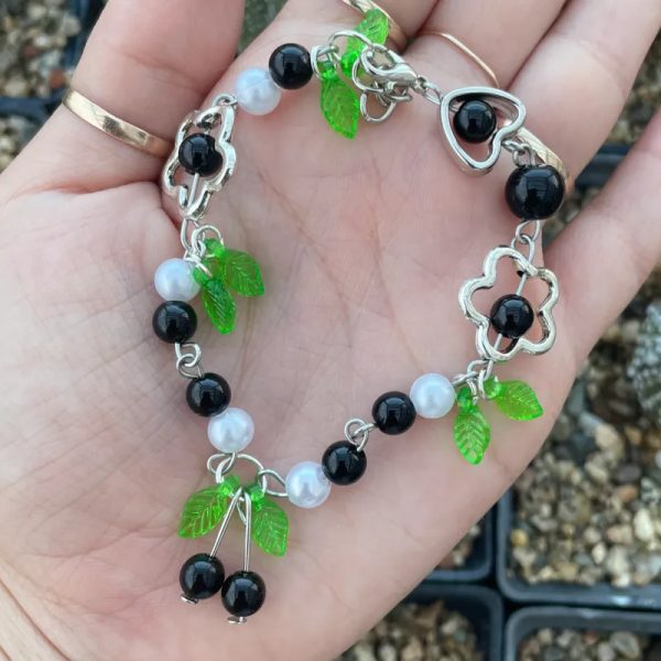 Pulsera cereza