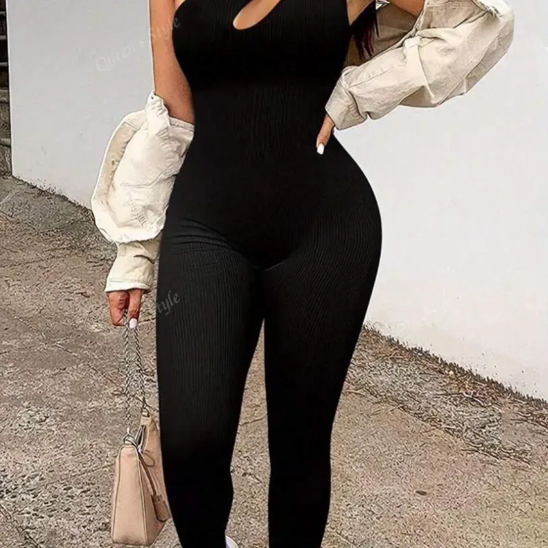 Mono deportivo largo color negro