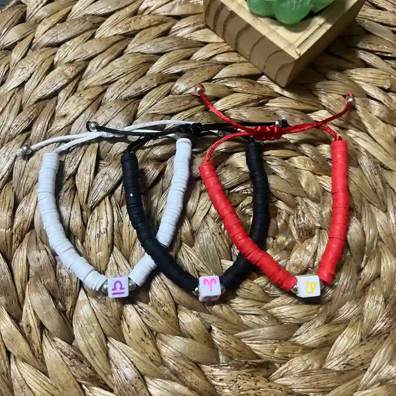 Pulseras de fimo con signos zodiacales