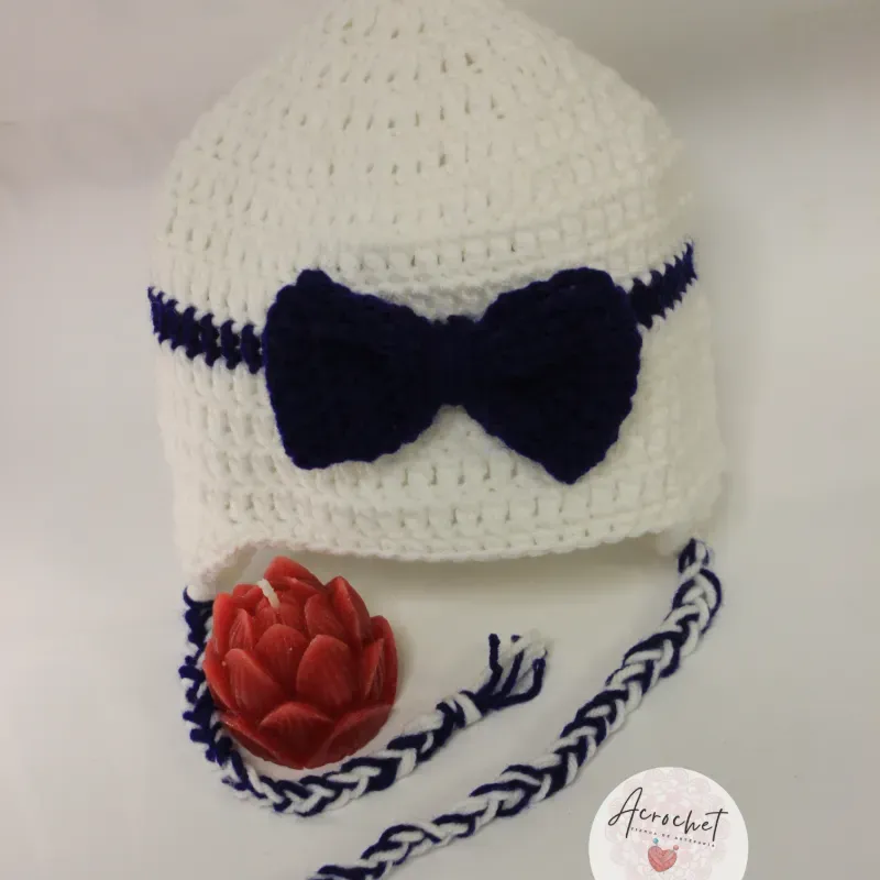 Gorro con lazo