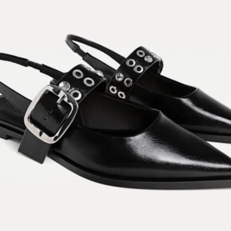 Zapatos negros de hebilla