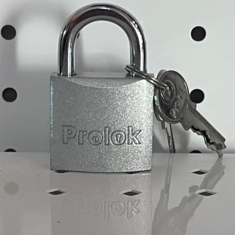 Candado de acero corto