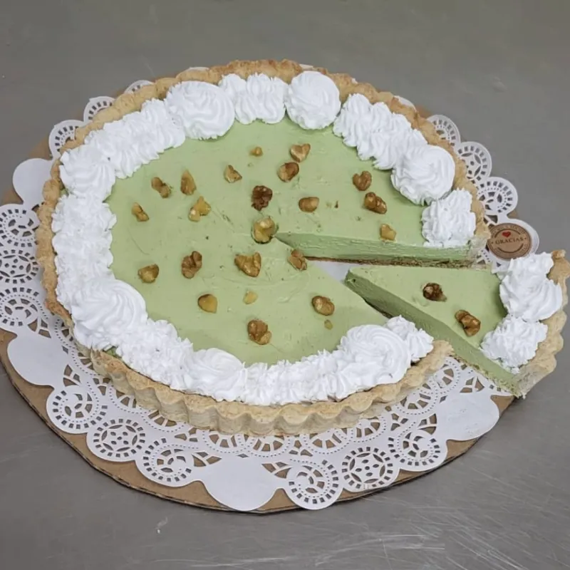 Pay de Pistacho con Nueces