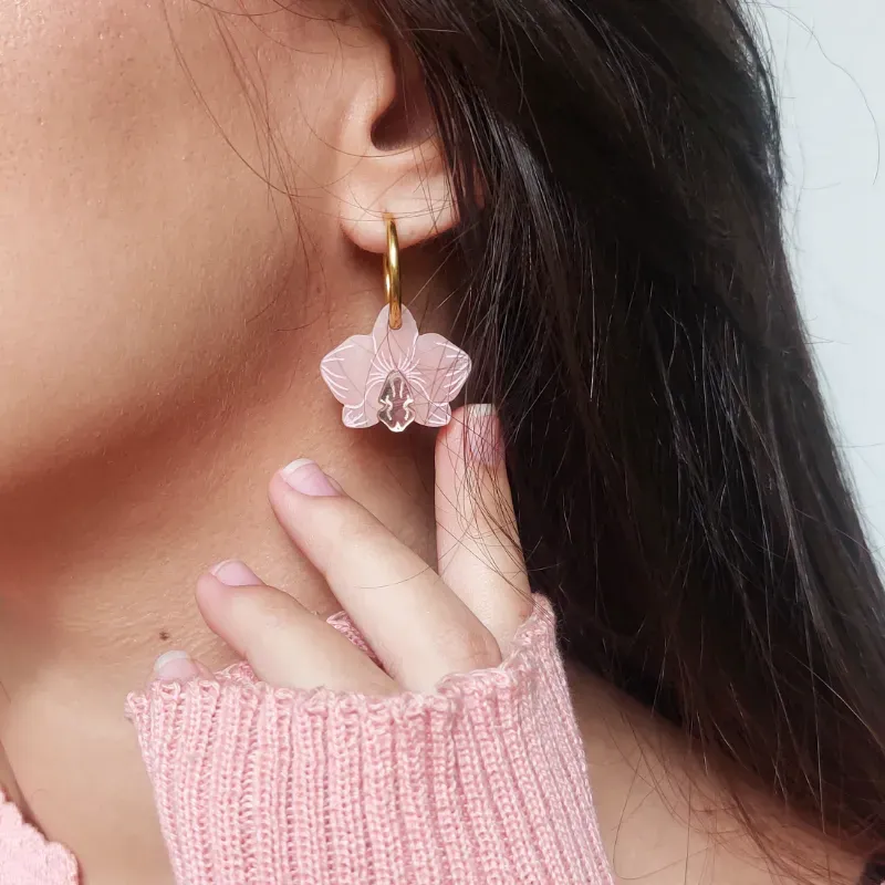 Argollas con orquídeas rosa cuarzo