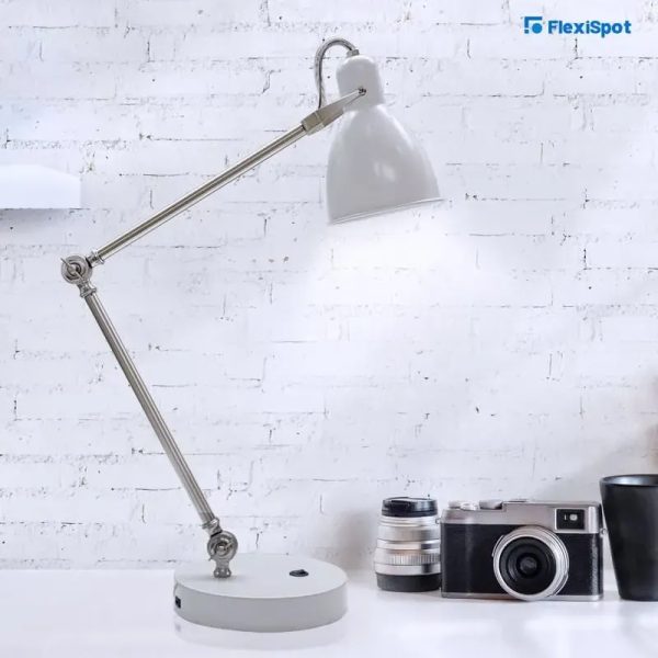 Lámpara de escritorio