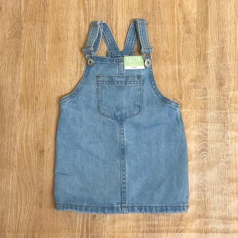 Overol de mezclilla clara