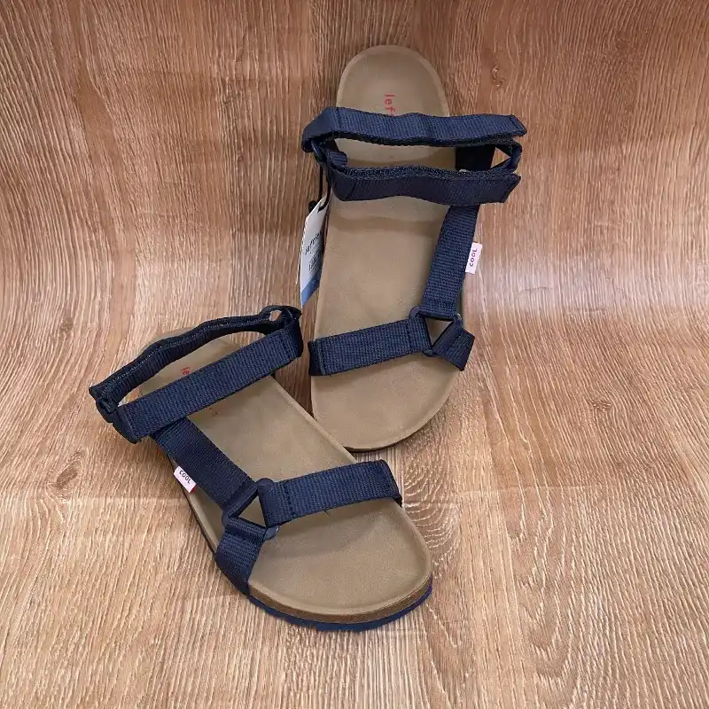 Sandalias color azul oscuro