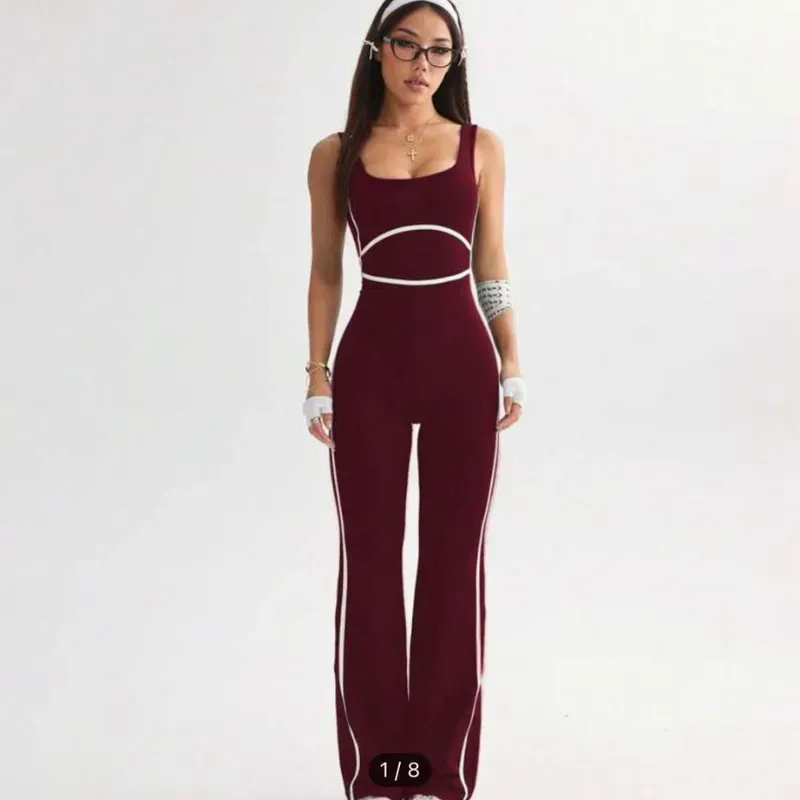 Mono enterizo deportivo