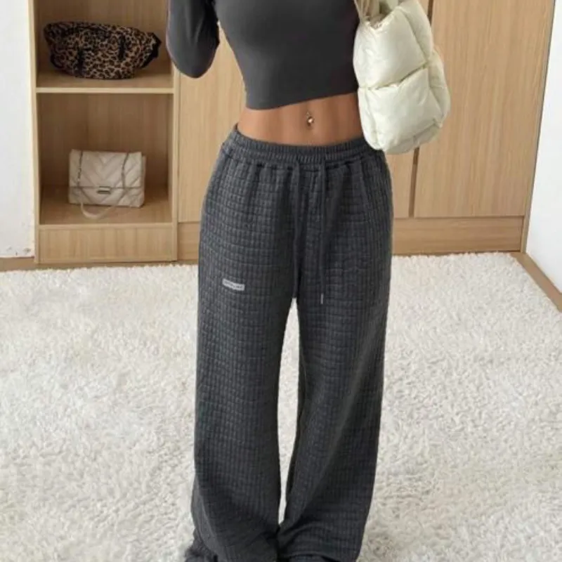 Conjunto gris oscuro