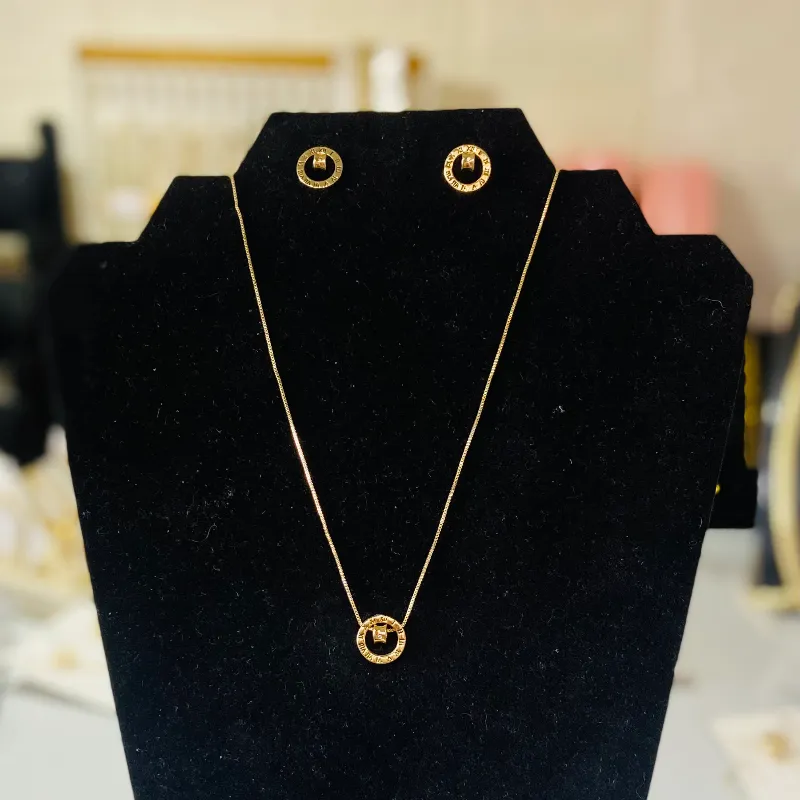 Set de cadenas y aretes  ✨