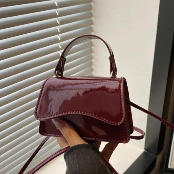 Bolso de mano mini sencillo