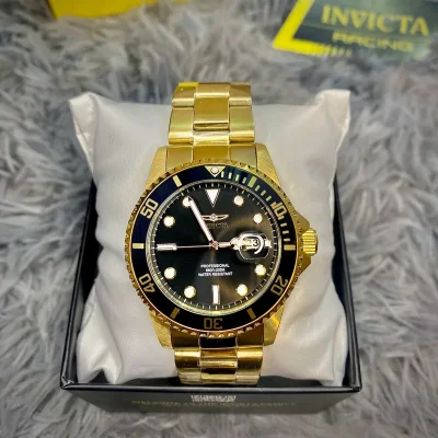 Invicta Pro Diver 42 mm.