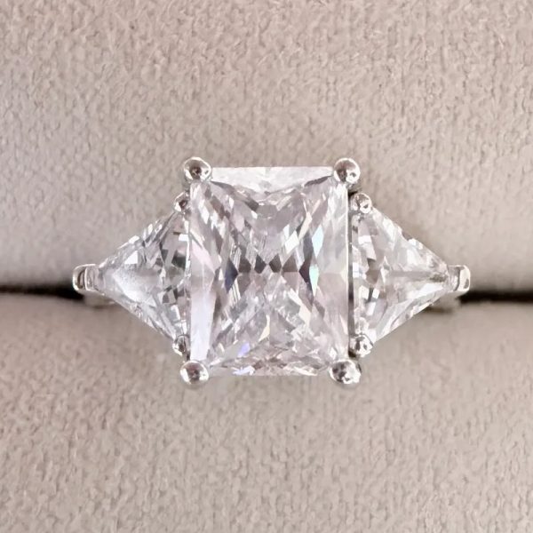 Anillo 201