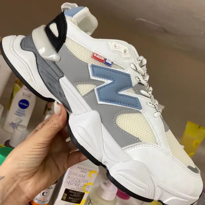 New Balance tipo 9060