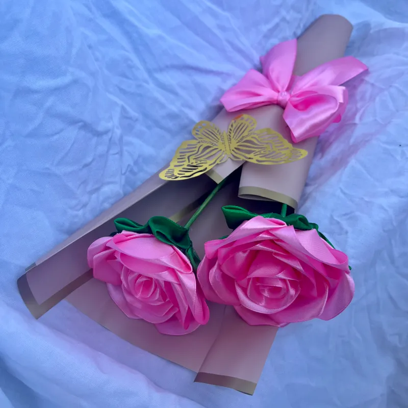 Ramo de 2 rosas eternas rosadas