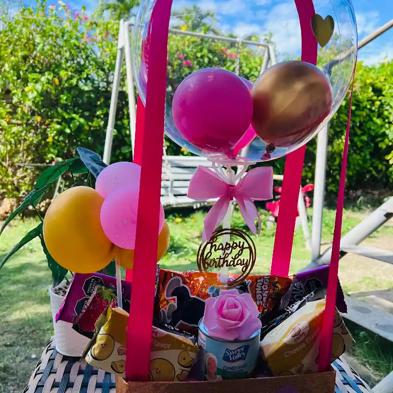 Caja decorada con globo burbuja