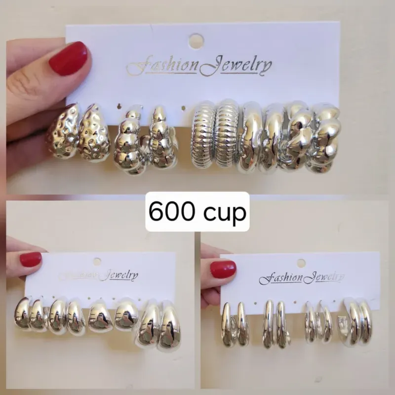 Pendientes plateados