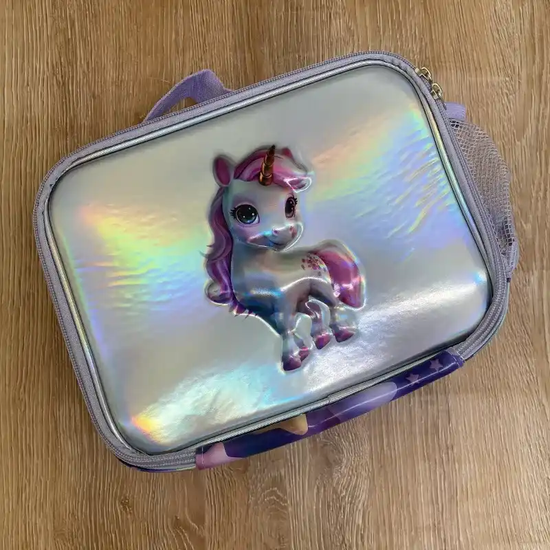 Lonchera de unicornios