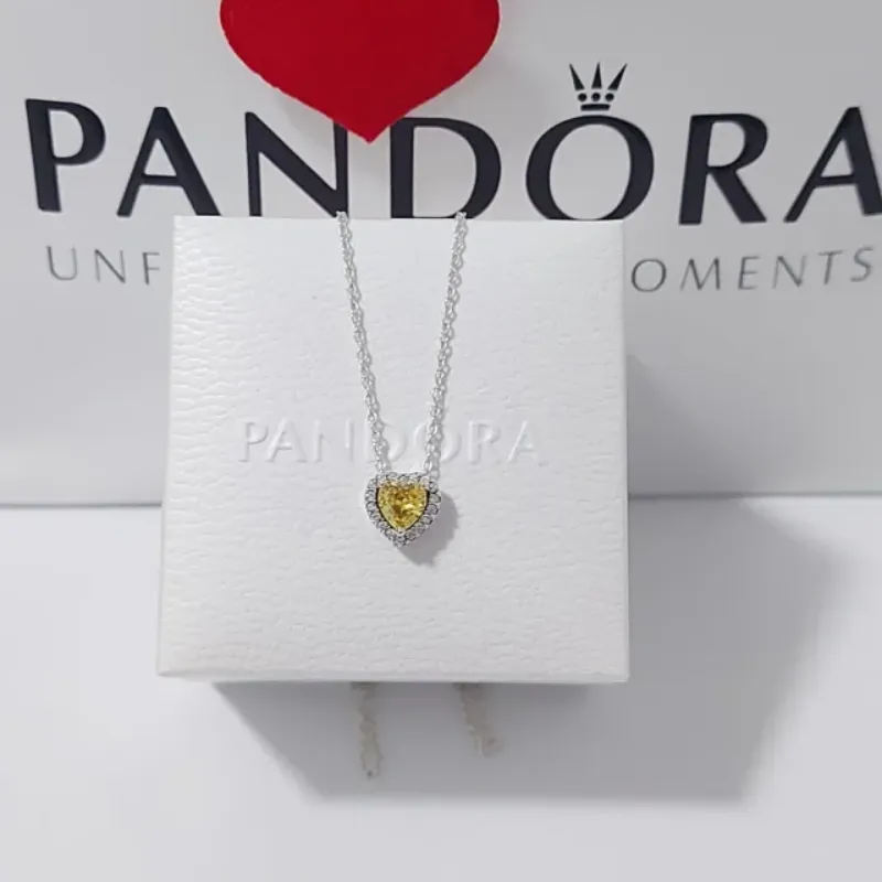 Cadena de Corazón Amarillo