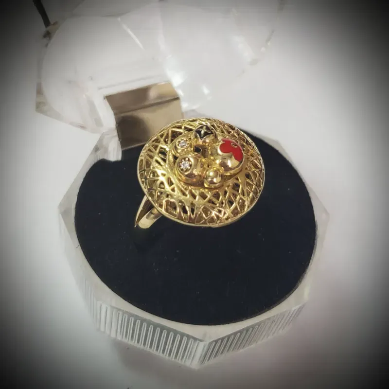 Louis Vuitton 10K  $260