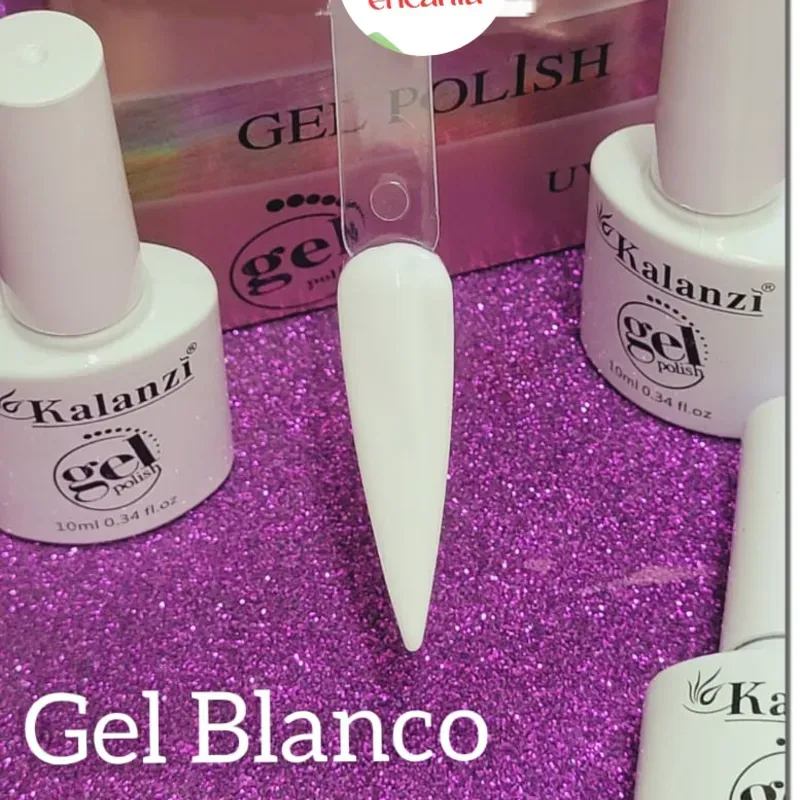 Esmalte de uñas blanco