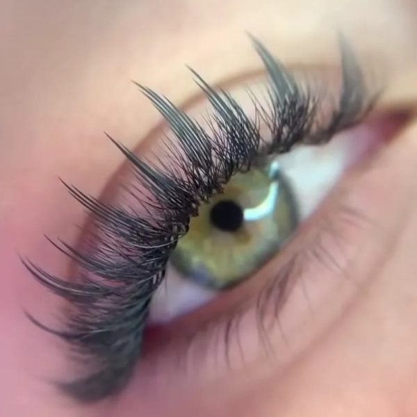 Comic Lashes | Anime