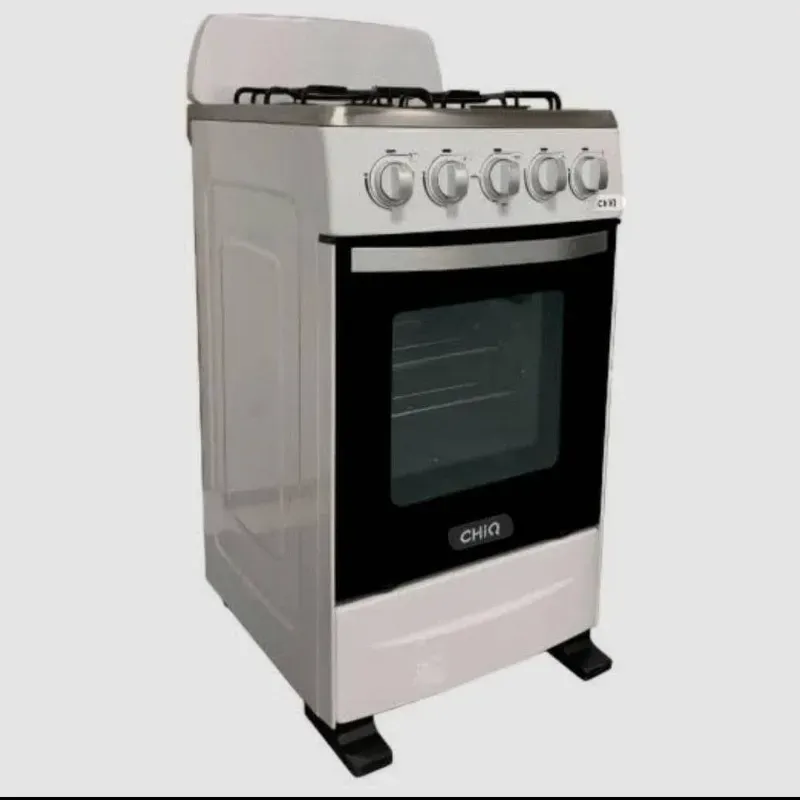 Cocina con horno de 4 quemadores