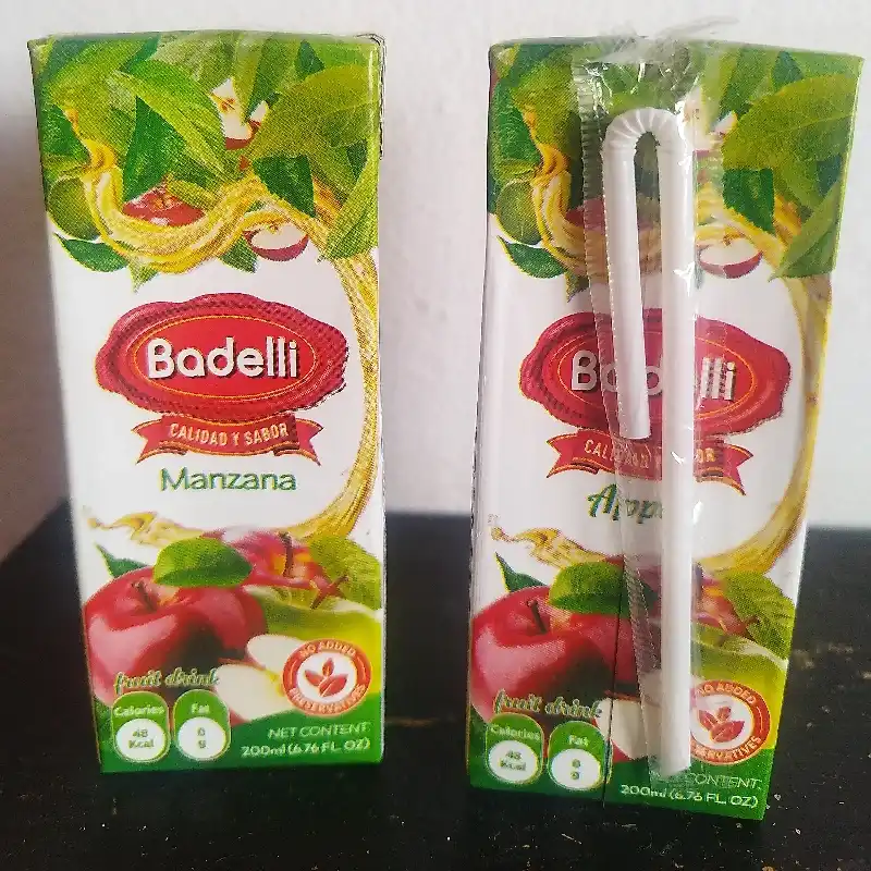 Jugo Badelli de Manzana