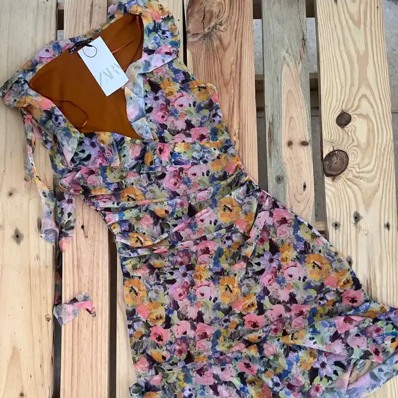Vestido con flores
