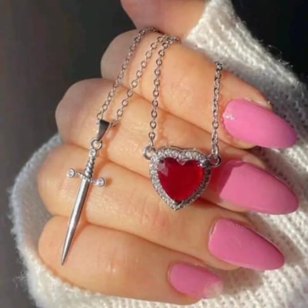 Set "Daga & Corazón de Rubí" (Valiant Love)