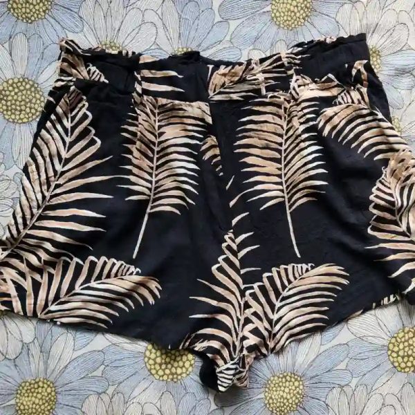 Short talla L