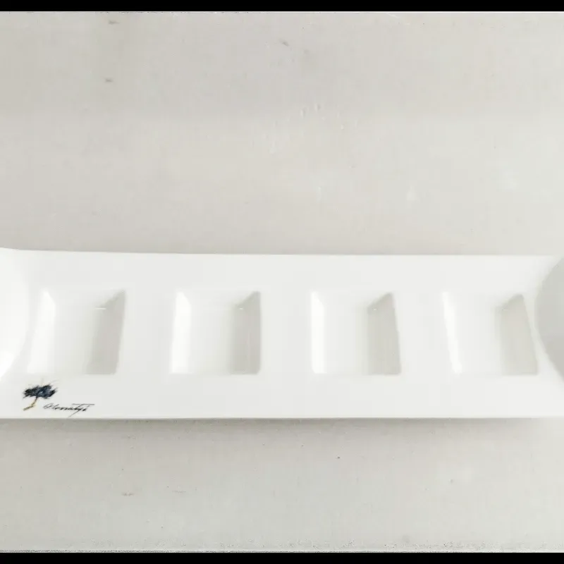 Bandeja Salsera 4 ( unidad)