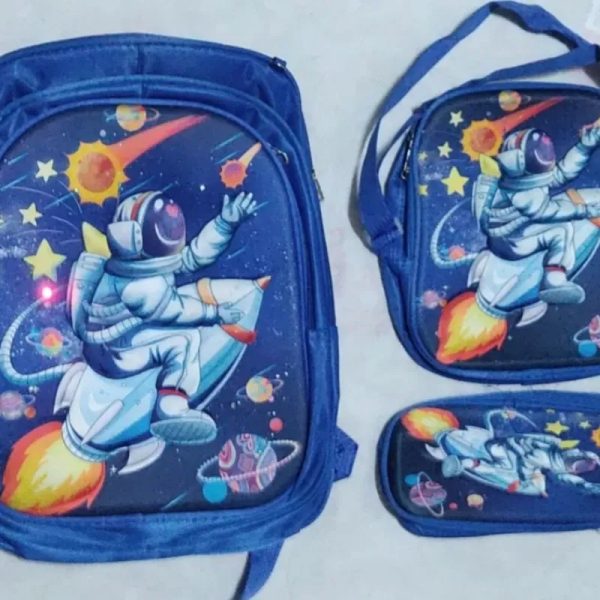 Mochila con merendero y cartuchera