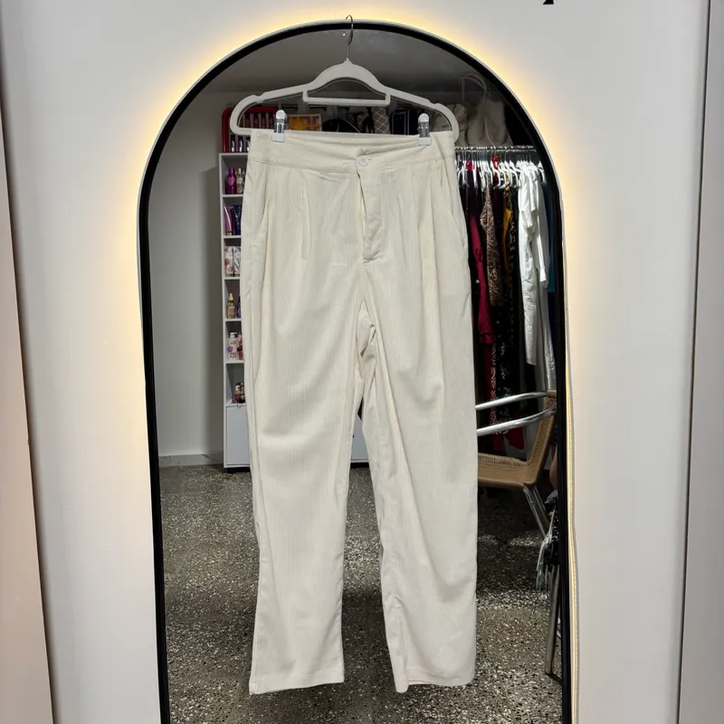 pantalón blanco tela gruesa
