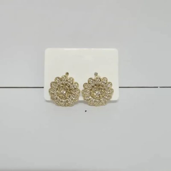 Aretes