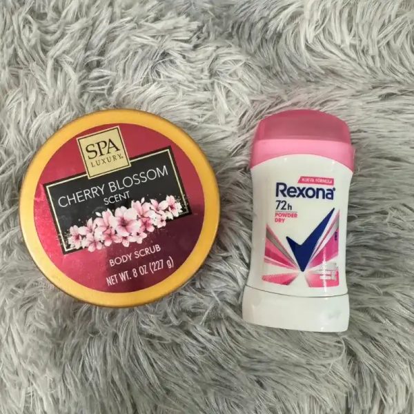  Set Frescura + Exfoliación – SPA Luxury & Rexona Piel suave, perfumada y protegida por más de 72 horas.