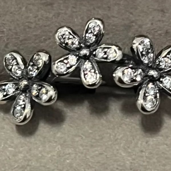 Anillo 3 margaritas
