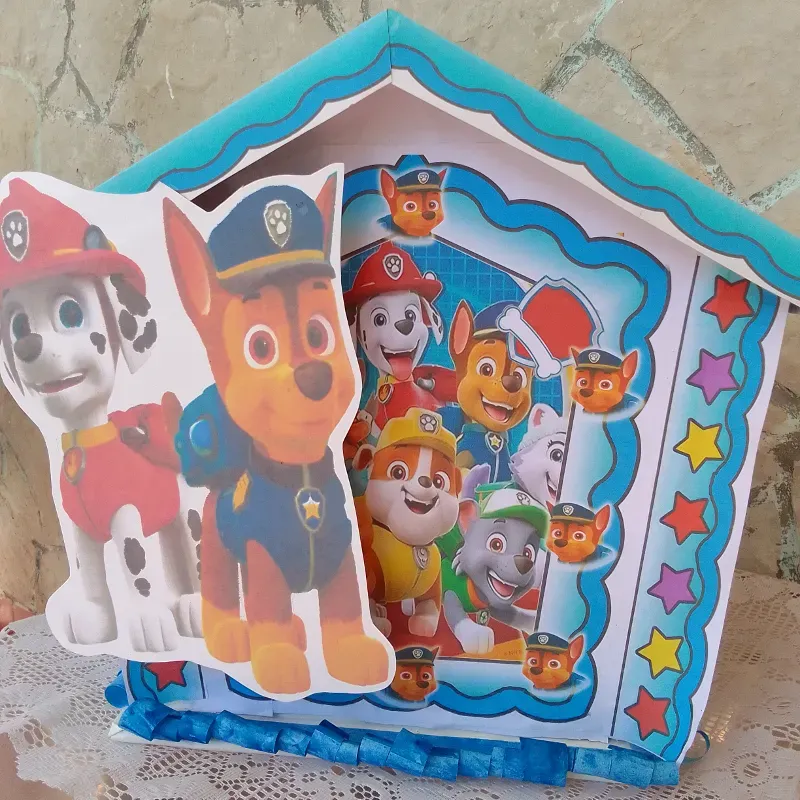 Piñata casita paw patrol
