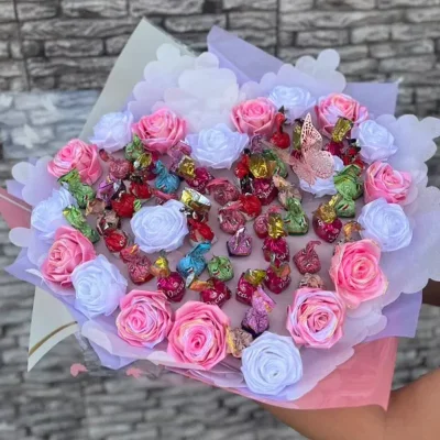 Ramo de Corazón con bombones