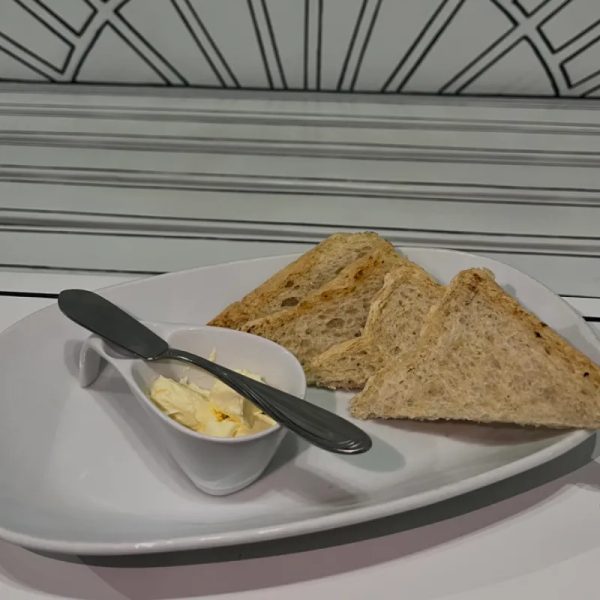 Tostadas con mantequilla