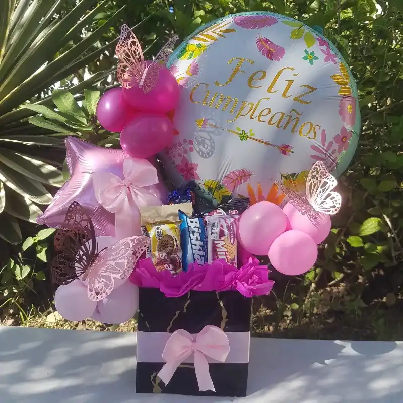 Caja cuadrada de feliz cumpleaños
