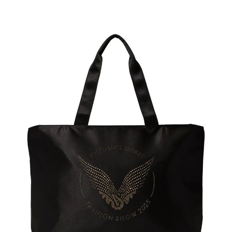 Fashion Show Tote Bag