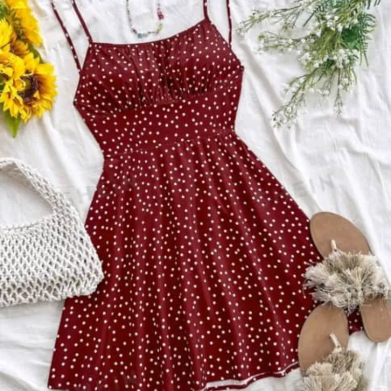 ❤️ Vestido corto con crucetas en la espalda — Rojo
