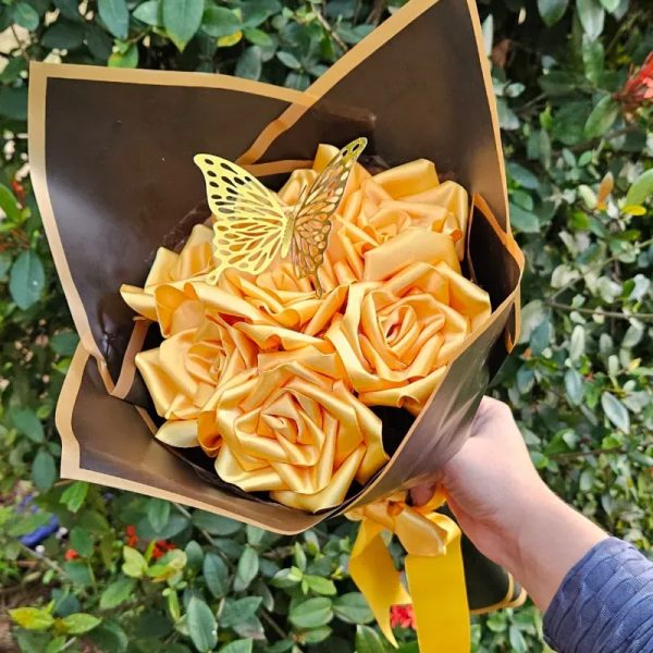 Ramo de 7 rosas eternas