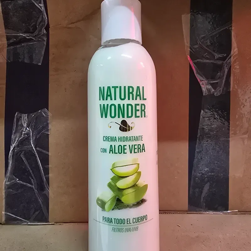 Crema Hidratante con Aloe Vera Suchel Camacho