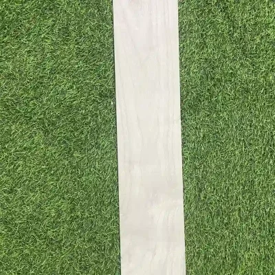 Losa de porcelanato imitación madera